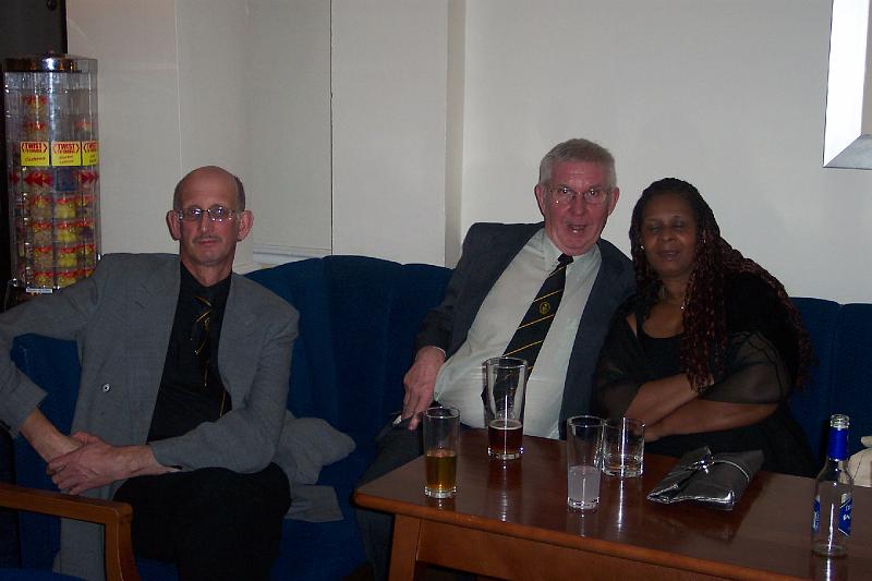 Dave Saunby with Tom and Linda Prout.JPG